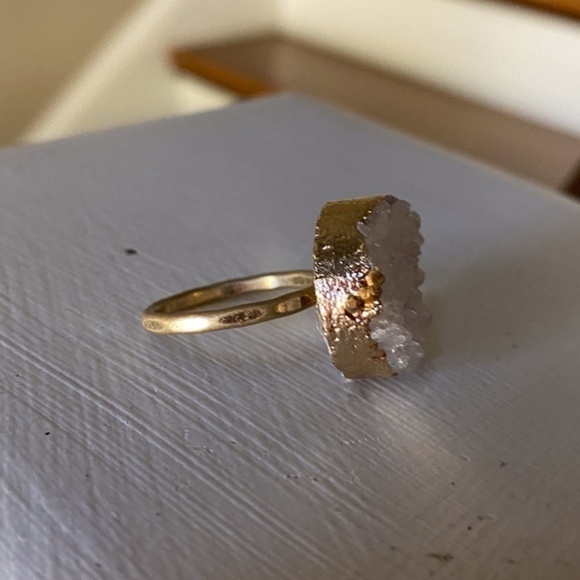 Anthropologie Raw White Quartz Ring - Picture 4 of 7